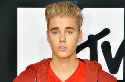 Keren! Justin Bieber Jelajahi Alam di Video Preview MV 'I'll Show You'