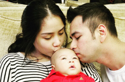 Kecil-Kecil Cabe Rawit, Pintarnya Putra Raffi-Nagita Sudah Bisa Renang