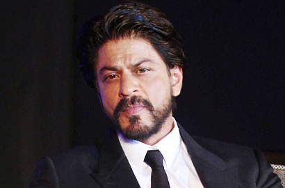 Pamer Foto Luka Memar di Lokasi Syuting 'Dilwale', SRK Malah Dipuji