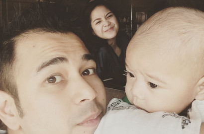 Lihat Rafathar Minum Susu di Botol, ASI Nagita Slavina Dipertanyakan