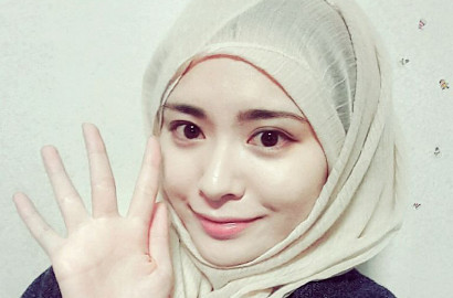Masuk Islam dan Berhijab, Cewek Cantik Korea Ini Hebohkan Netter
