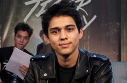 Maxime Bouttier Jadi Cowok Cupu di Trailer 'Beauty And The Best'