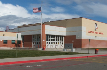 Waduh, Ratusan Siswa SMA di Colorado Tukeran Foto-Foto Bugil