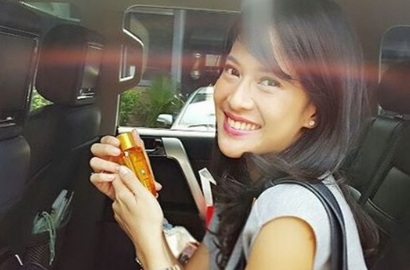 Dian Sastro Masuk ke Pasar Tradisional, Bagaimana Rupanya?