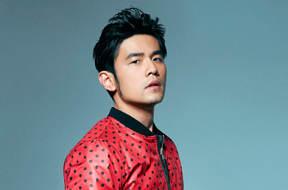 Bukan Bola, Jay Chou Pamer Keterampilan Memutar Buah Semangka