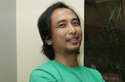 Flo Tak Hadir di Sidang Cerai, Piyu Padi Pilih Sembunyi di Mobil