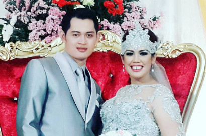 Cantik di Pernikahan, Putri Ely Sugigi Malah Dipuji Cocok dengan Rezky Aditya KW