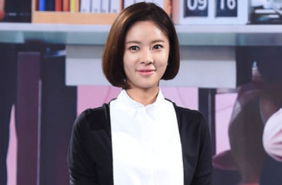 Hwang Jung Eum Kembali Keriting di Foto Syuting Terakhir 'She Was Pretty'