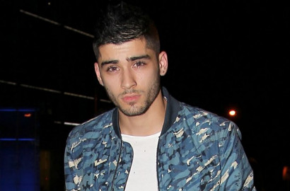 Pamer Foto Telanjang Dada, Zayn Malik Sukses Bikin Netter Leleh