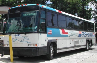 Wow, Bus di Amerika Diubah Jadi Toilet Portable untuk Para Tunawisma
