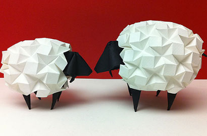 Super Keren, Naga Hingga Domba Rumit Ini Terbuat dari Origami