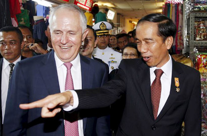 Kunjungi Indonesia, PM Australia Pamer Selfie Bareng Jokowi