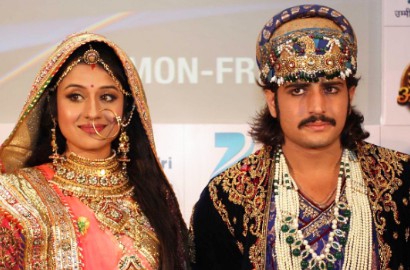 Paridhi Sharma 'Jodha Akbar' Akan Datang Ke Indonesia Tanpa Rajat Tokas
