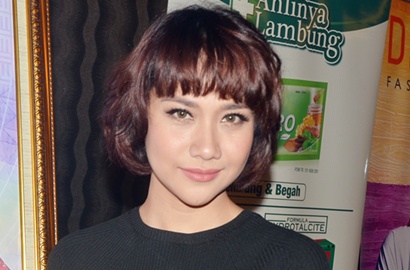 BCL Tampil Berhijab untuk Film 'Jilbab Traveler: Love Sparks in Korea'?