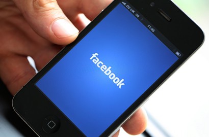 Peneliti Buktikan Berhenti Main Facebook Bikin Hidup Lebih Bahagia