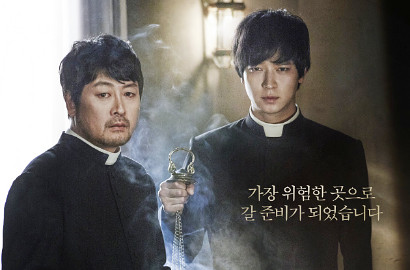 Daebak, 'Black Priets' Kang Dong Won Raih 3 Juta Penonton
