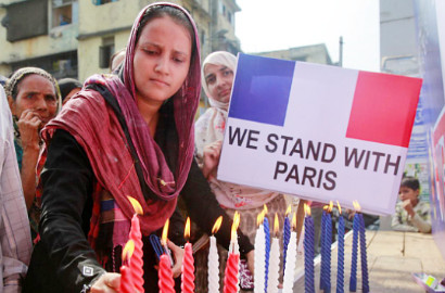 Usai Serangan di Paris, Perancis Bersatu Dukung Kaum Muslim