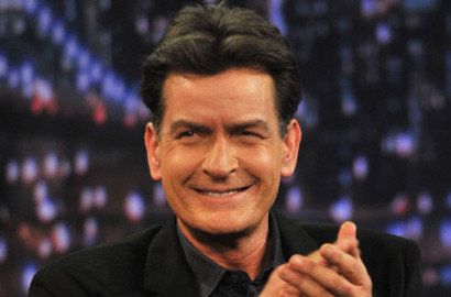 Charlie Sheen Berhubungan Seks dengan 5 Ribu Wanita, Ini Kata Sang Mantan Istri