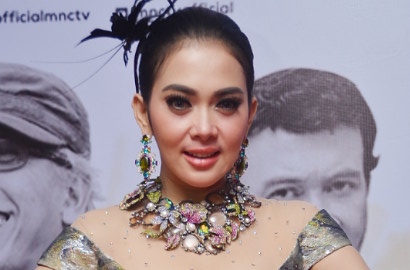 Kesal Dibilang Tak Bisa Nyanyi, Syahrini Beri Pembuktian