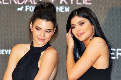 Hadiri Acara Promosi di Melbourne, Kylie Jenner Dibilang Kayak Ibu Tiri Kendall
