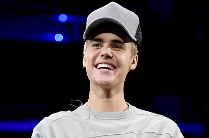 Kembali Blak-Blakan, Justin Bieber Kini Puji Keseksian Jennifer Lawrence