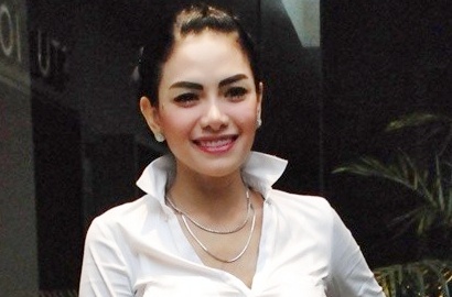 Nikita Mirzani Ngamuk Gara-Gara Disebut Punya Payudara Kendor
