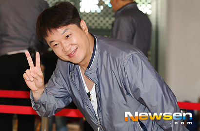 Putuskan Hiatus Akibat Gangguan Cemas, Jung Hyung Don Masuk Rumah Sakit