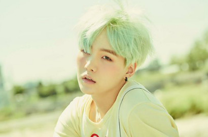 Waduh, Fans BTS Ini Bikin Heboh Edit Foto Suga Gigit Kondom