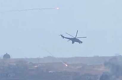 Usai Pesawat, Helikopter Rusia Juga Ditembak Oleh Pemberontak Suriah