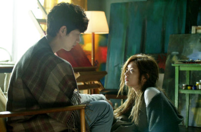 Hong Jong Hyun Bantu Jung So Min di Trailer 'Alice: Boy From Wonderland'