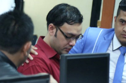 Sandy Tumiwa Terancam 5 Tahun Penjara, Pengacara: Ada yang Janggal