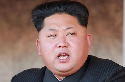 Wajib Tiru Kim Jong Un, Petugas Siap Pangkas Rambut Pria Korut yang Melanggar