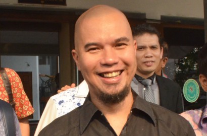 Ahmad Dhani Bakal Resmikan Pernikahan Sejenis Kalau Jadi Presiden