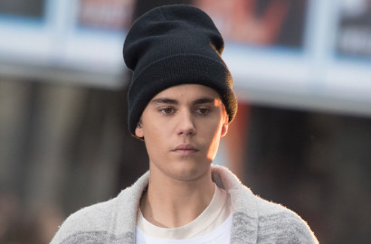 Usai Batalkan Show Sendiri, Justin Bieber 'Ngerusuh' di Konser The Chainsmokers