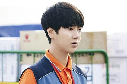 Drama Perdana Tamat, Yesung SuJu Pesta Bareng Staff 'Awl'