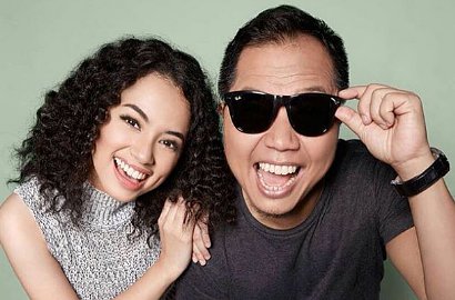 Sandhy Sondoro Duet Bareng Wizzy Isi Soundtrack Film 'Negeri Van Orange'