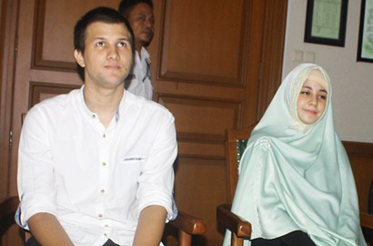 Mengejutkan, Ibu Risty Tagor Akui Mahar Nikah Berupa Berlian Bukan dari Stuart
