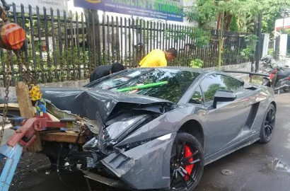 Diberitakan Negatif, Ini Bantahan Pengacara Pengemudi Lamborghini Maut