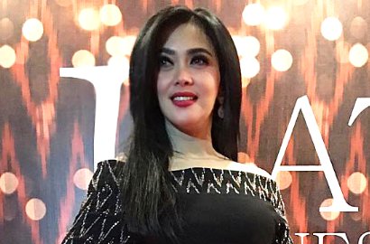 Followers Sama Banyak, Syahrini Sejajarkan Diri dengan Victoria Beckham