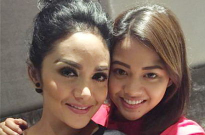 Aurel dan Anak Gubernur Putus, Krisdayanti Tegur Putrinya Jangan Gampang Bete
