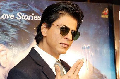 Promosi Film di London, Shahrukh Khan Justru Asyik Main Bareng AbRam
