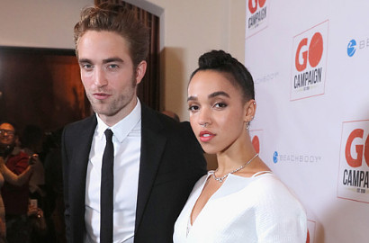 Terungkap! Ini Alasan Robert Pattinson Tunda Pernikahan dengan FKA Twigs