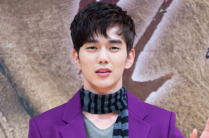 Jauhi TV Selama Wamil, Yoo Seung Ho Akui Hanya Tonton MV Girlband