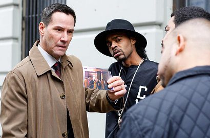 Jadi Detektif, Intip Aksi Seru Keanu Reeves di Trailer 'Exposed'