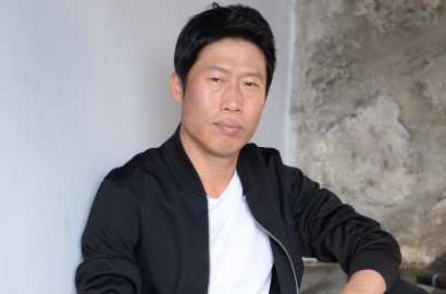 Waduh, Yoo Hae Jin Ungkap Pernah Dikejar Fans Bawa Pisau