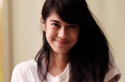 Akui Salah Asuh, Dian Sastro Ungkap Alasan yang Bikin Anaknya Telat Ngomong