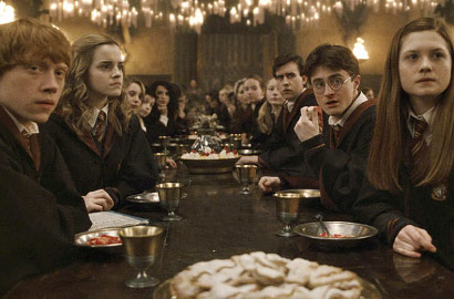 Spesial Natal, Warner Bros Studio Siapkan Sensasi Makan Malam di Hogwarts