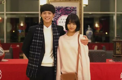 Cieee, Hyeri Pakai Sweater Park Bo Gum Sungguhan di 'Reply 1988'