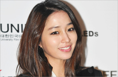 Lee Min Jung Ditawari Ikut 'Goodbye My Beloved' Rain, Netter Sindir Aktingnya