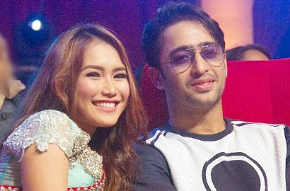 Sang Ayah Ungkap Ayu Ting Ting Tak Nyaman Saat Bersama Shaheer Sheikh